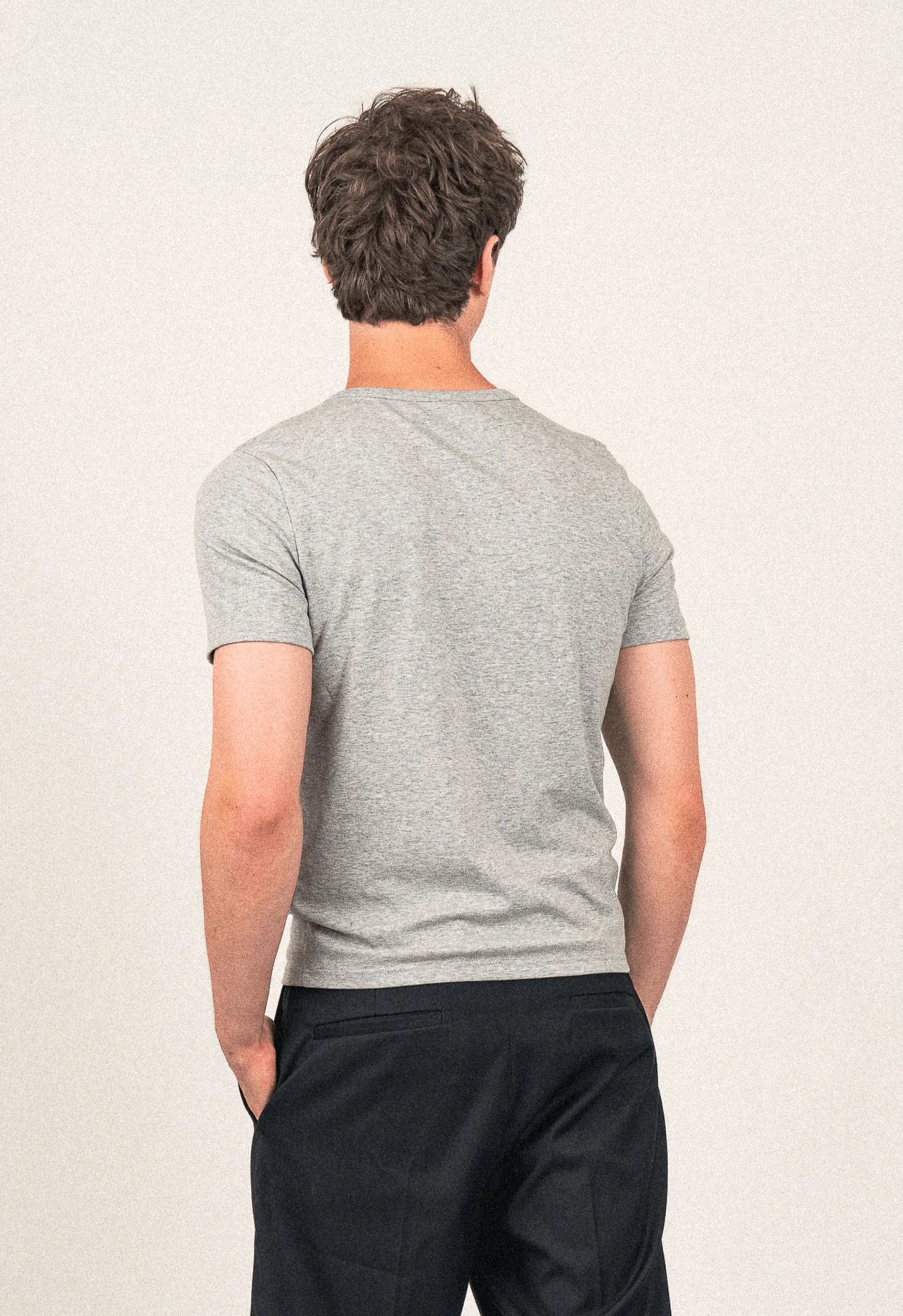 Vero Relaxed Henley Tee